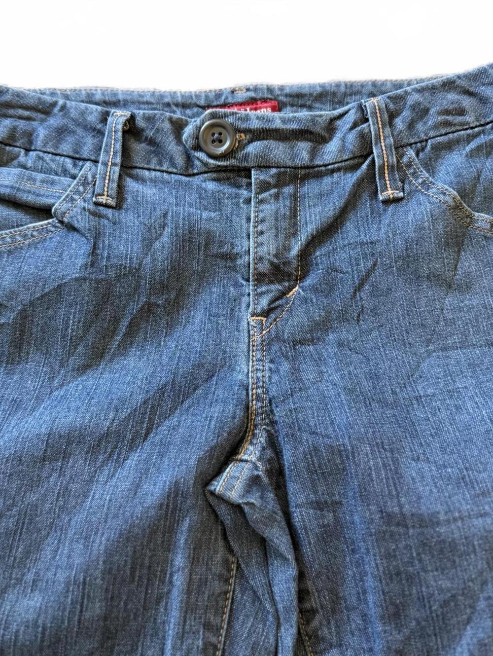 Levi’s Jeans Women’s Medium Dark Wash Flare Bootcut Denim Stretch size 6 - Picture 2 of 9